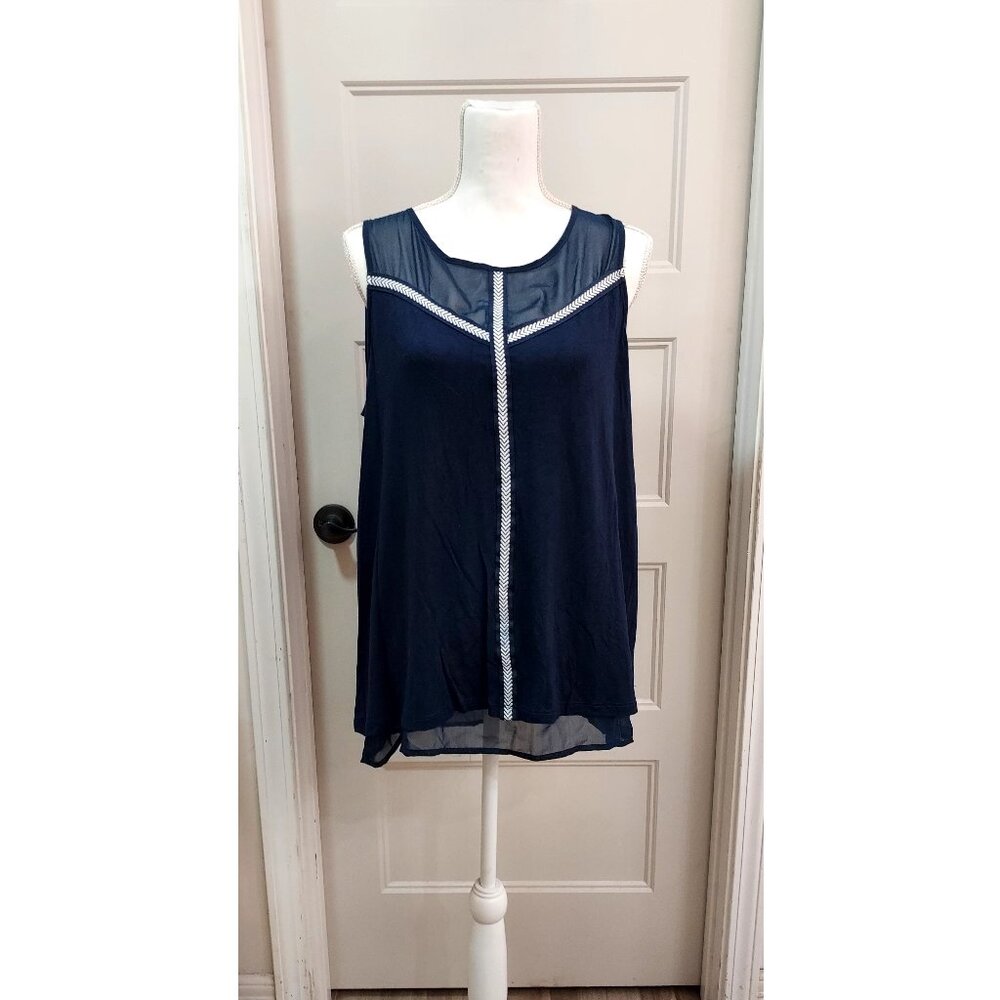 Pleione_L_used_navy blue with white stiches_sleeveless